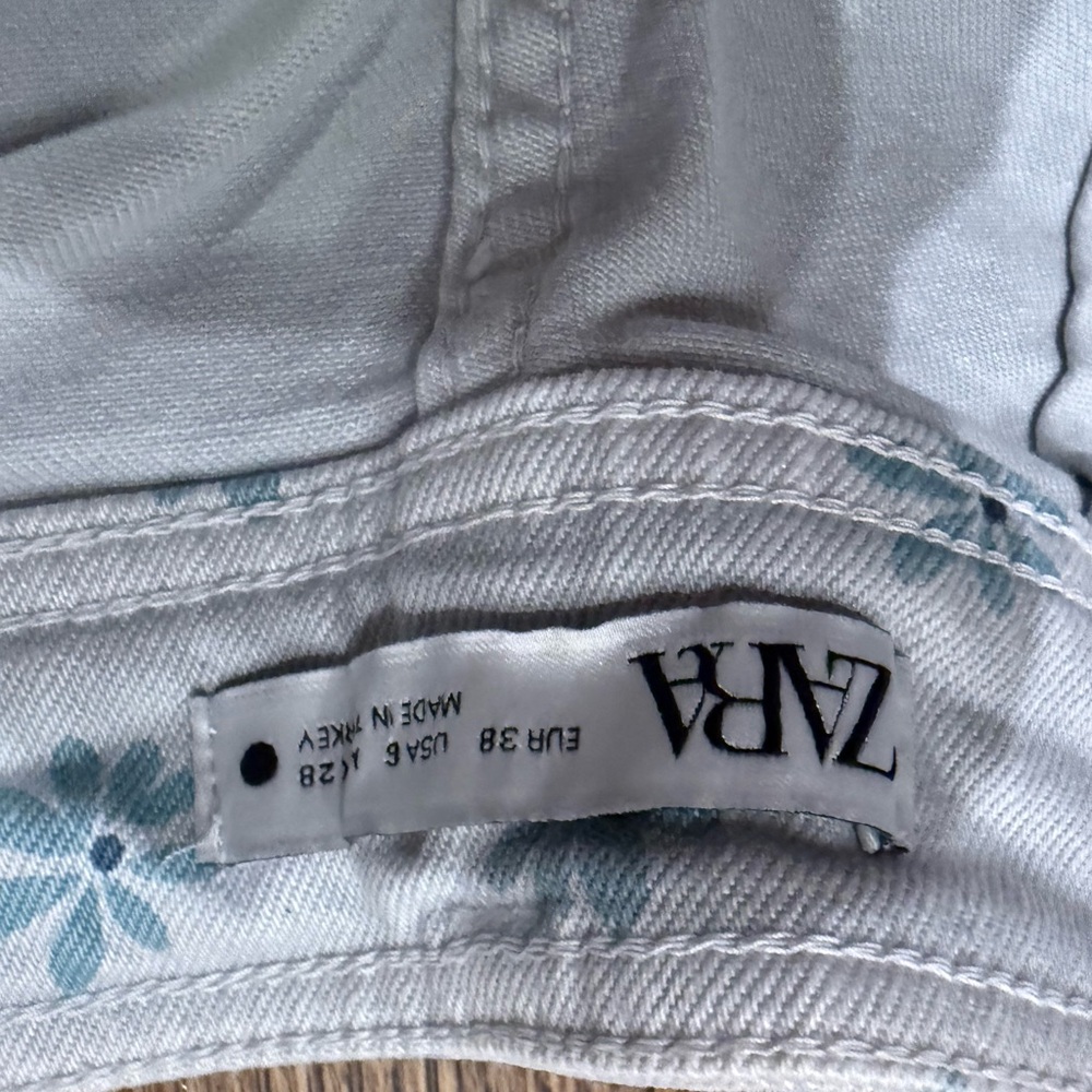 Zara Light Blue Marine Floral High Rise Jeans size 6 - Picture 9 of 10